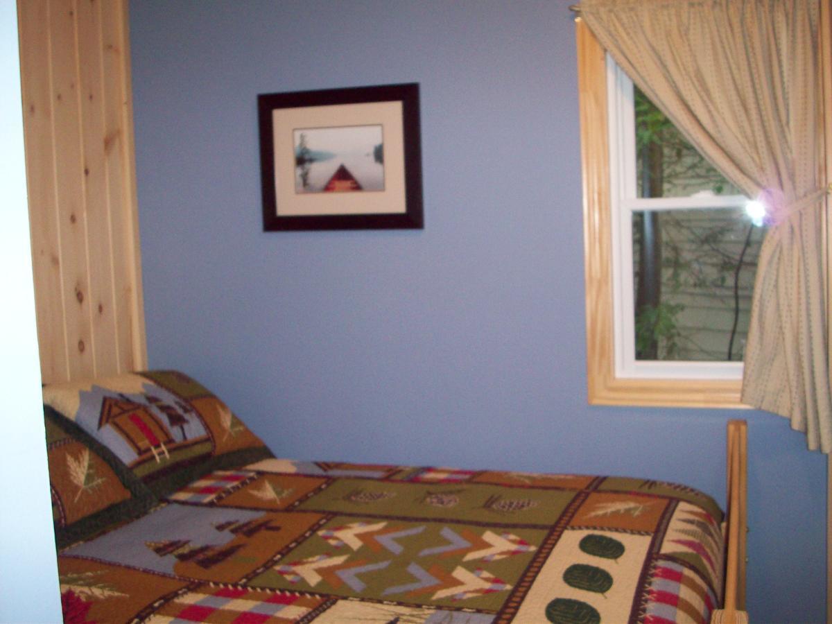 Lakewoods Cottage Oxtongue Lake ภายนอก รูปภาพ