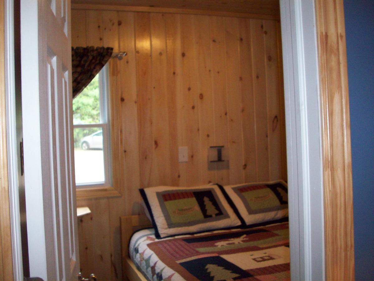 Lakewoods Cottage Oxtongue Lake ภายนอก รูปภาพ